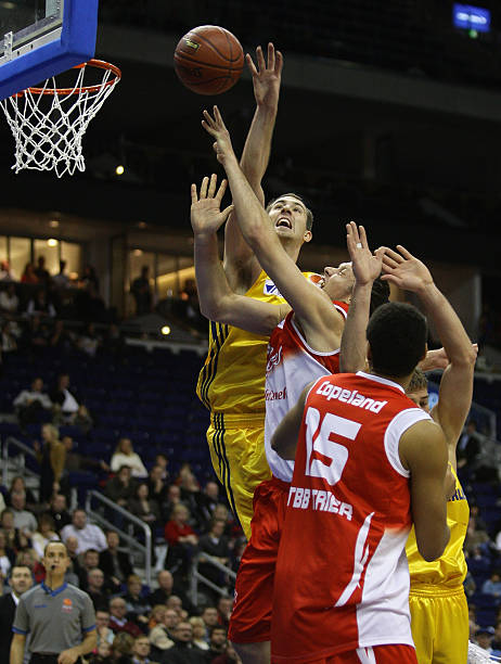 而库明加则 而库明加则